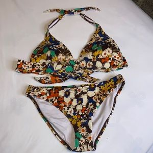 Victoria’s Secret Bikini